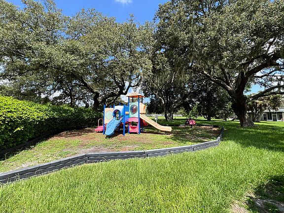 5th image of 5910 Bellewstown Dr