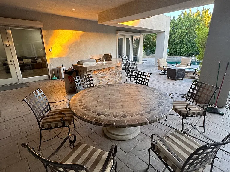 5 Chopin Ct — Photo 17