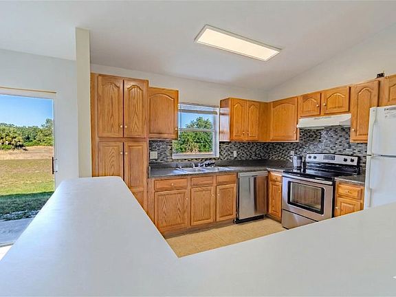 3rd image of 5631 La Joya Ct