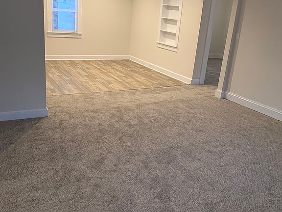 5th image of 8554 W Mount Dr