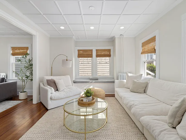 35 Hall Ave — Photo 8