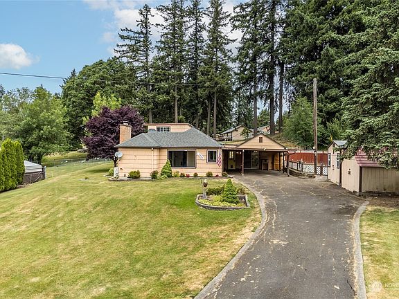 4th image of 1940 Alma Drive