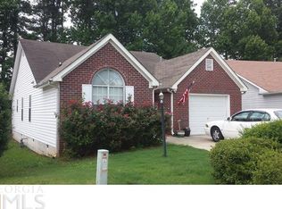 121 Green Tree Dr, Newnan, GA 30265