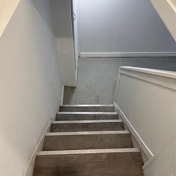 941 Cataraqui St — Photo 31