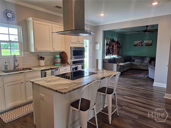 4th image of 275 Hodgeville Road