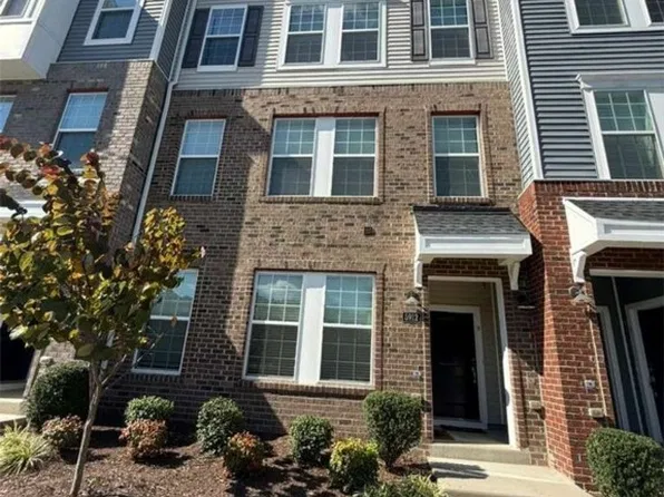 5912 Whitehurst Ln #B, Henrico, VA 23228