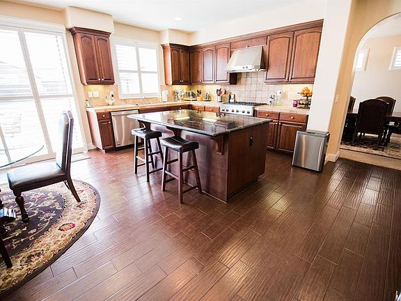 4th image of 1137 Livorno Ct