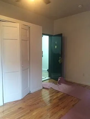 Rented by Esra Realty | media 2