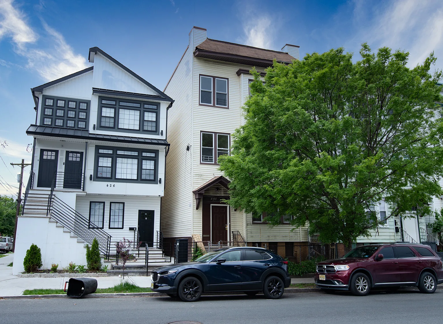 3 bed, $2,000 — Photo 1