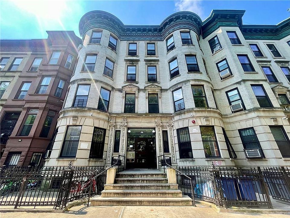 1st image of 848 Park Pl APT 4E