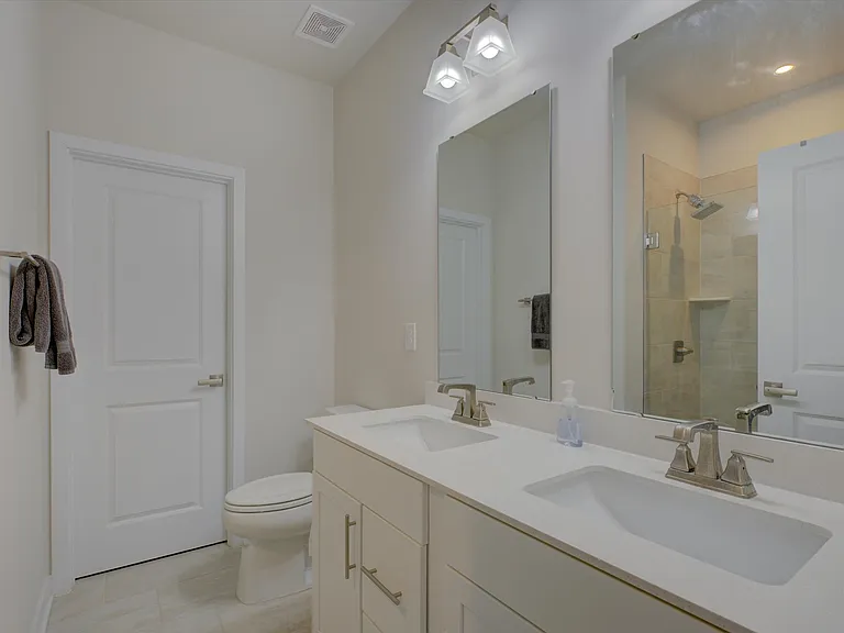 6112 Station Crossing Ave — Photo 33