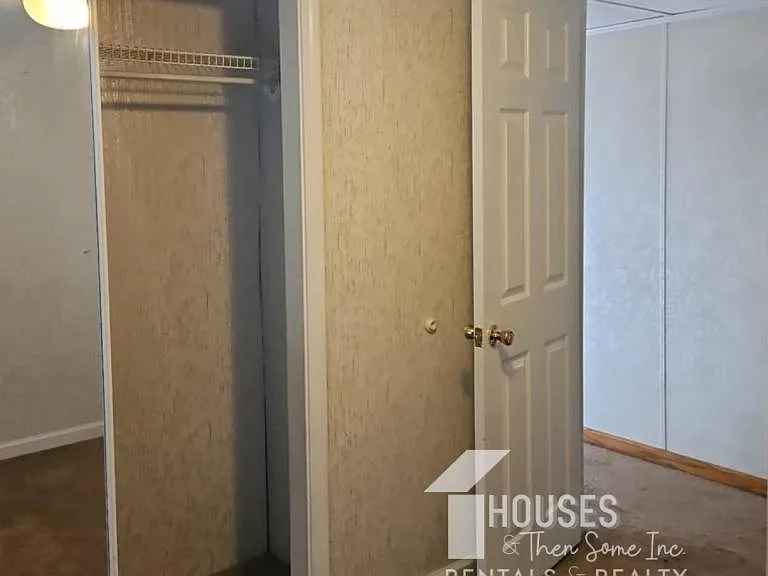 102 Nemo Ln — Photo 10