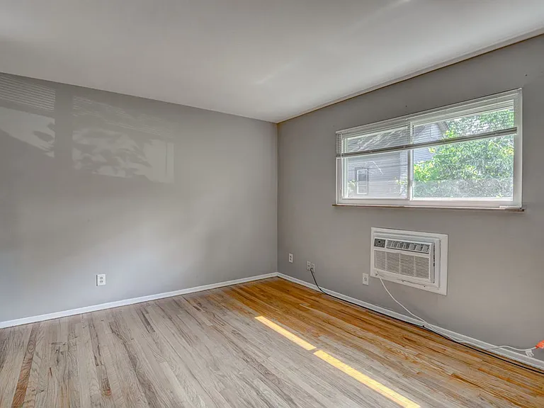 1389 W Galbraith Rd #A — Photo 10