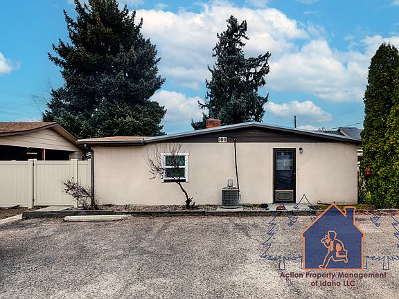 2nd image of 1013 W Willow Ave