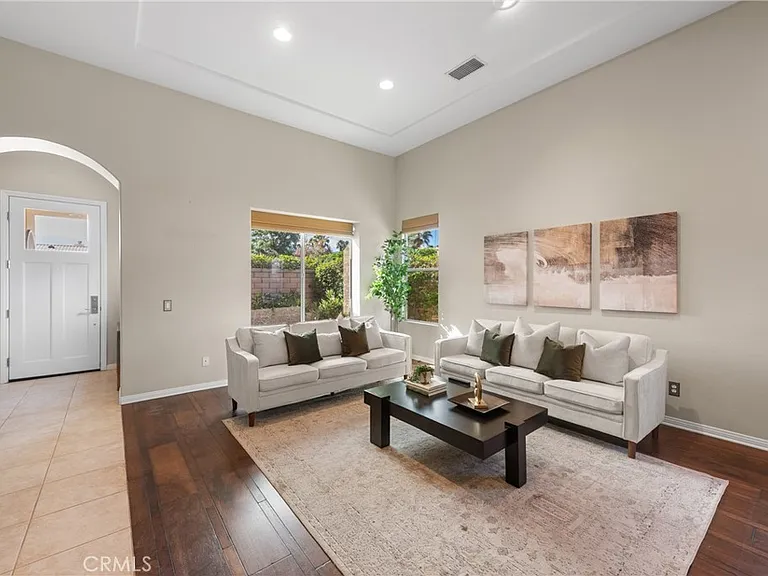 70 Rocio Ct — Photo 8