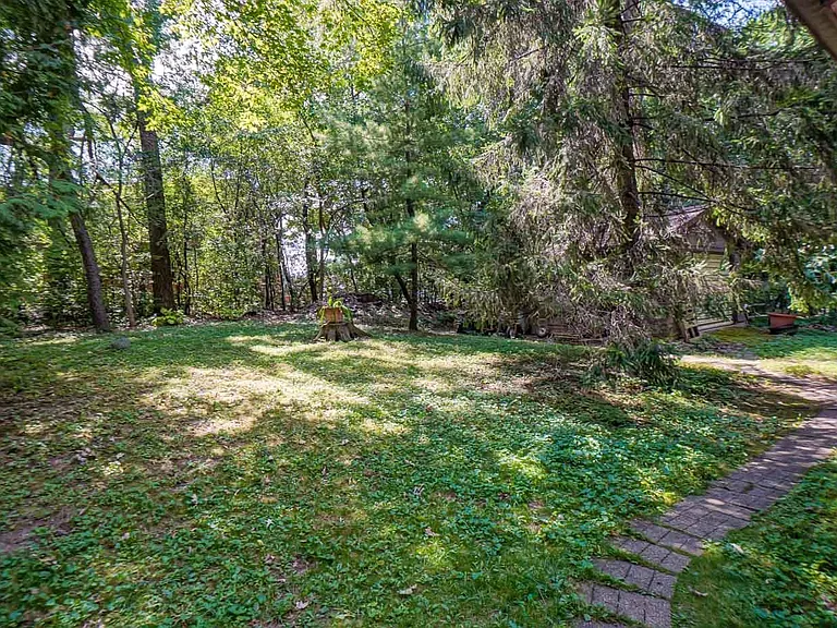 6315 Mound Dr — Photo 7