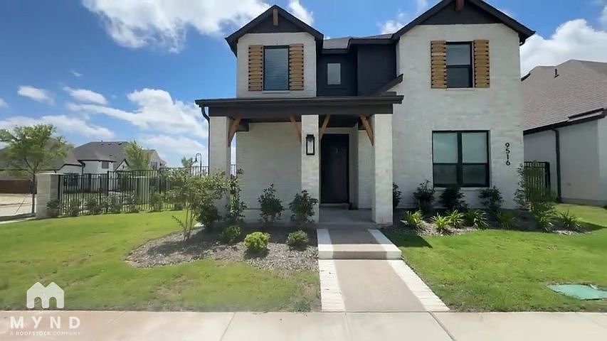 1st image of 9516 Dahlia Blvd