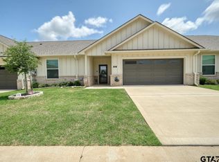 6111 Hamilton Meadows Way, Tyler, TX 75703