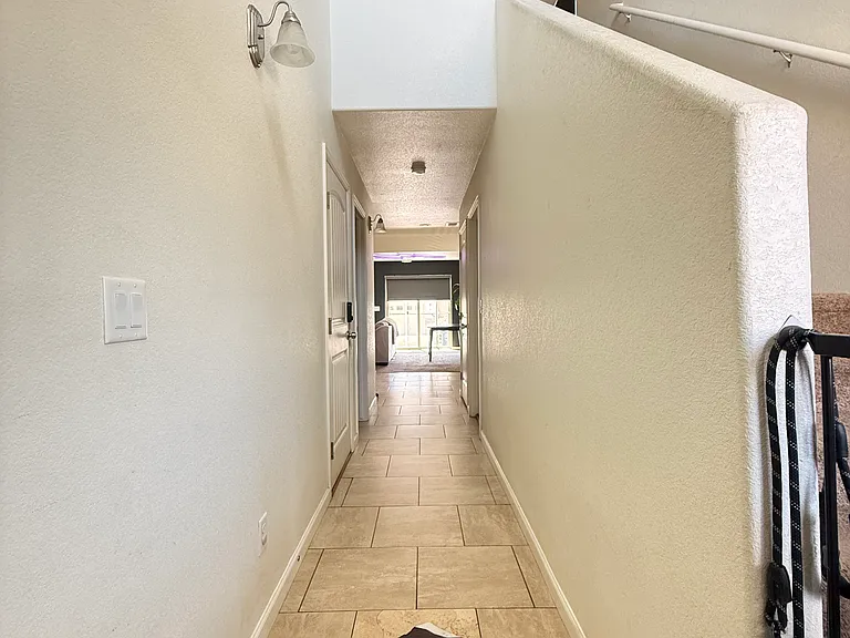 3145 Alybar Dr #16-D — Photo 8