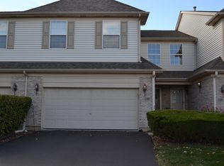 1232 Asbury Ct, Elgin, IL 60120