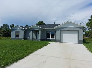 830 Dawhert Ave S, Lehigh Acres, FL 33974