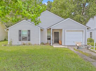 1284 Maryland Dr, Ladson, SC 29456