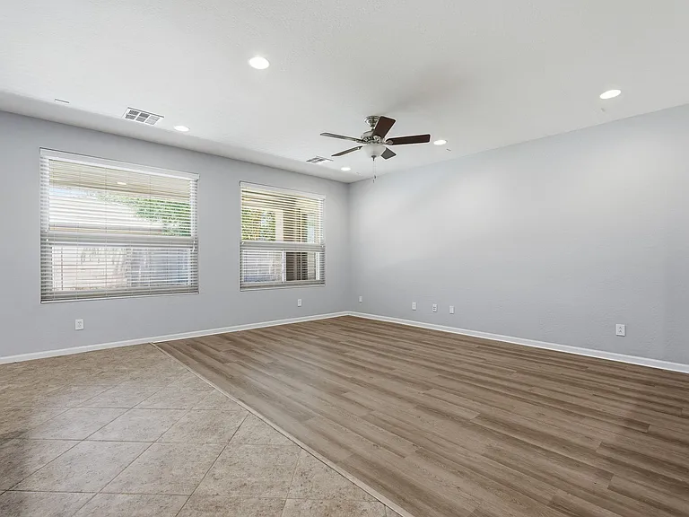4058 E Bruce Ave — Photo 13