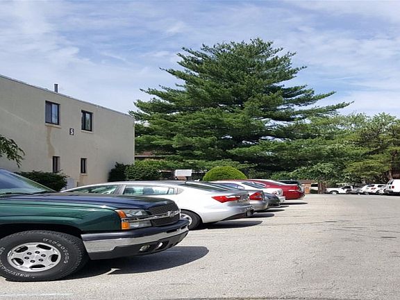 5th image of 100 E Glenolden Ave APT T16