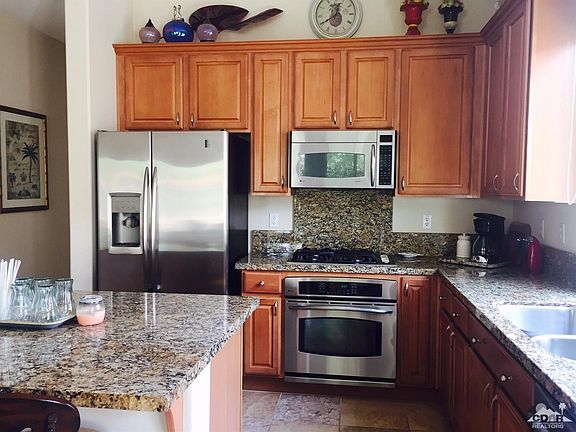 3rd image of 40783 Calle Los Osos