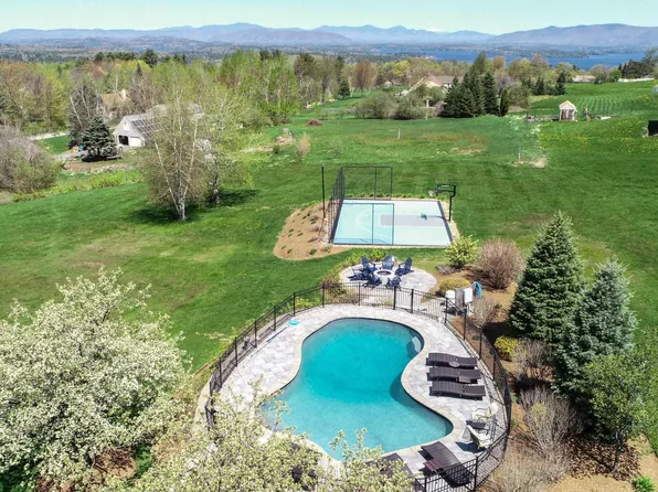33 Watson Road, Gilford, NH 03249