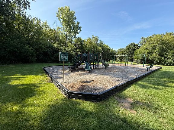 5th image of 2500 Mann Rd Lot 151