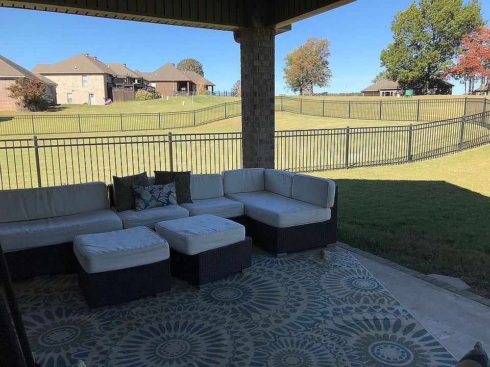 Covered patio living