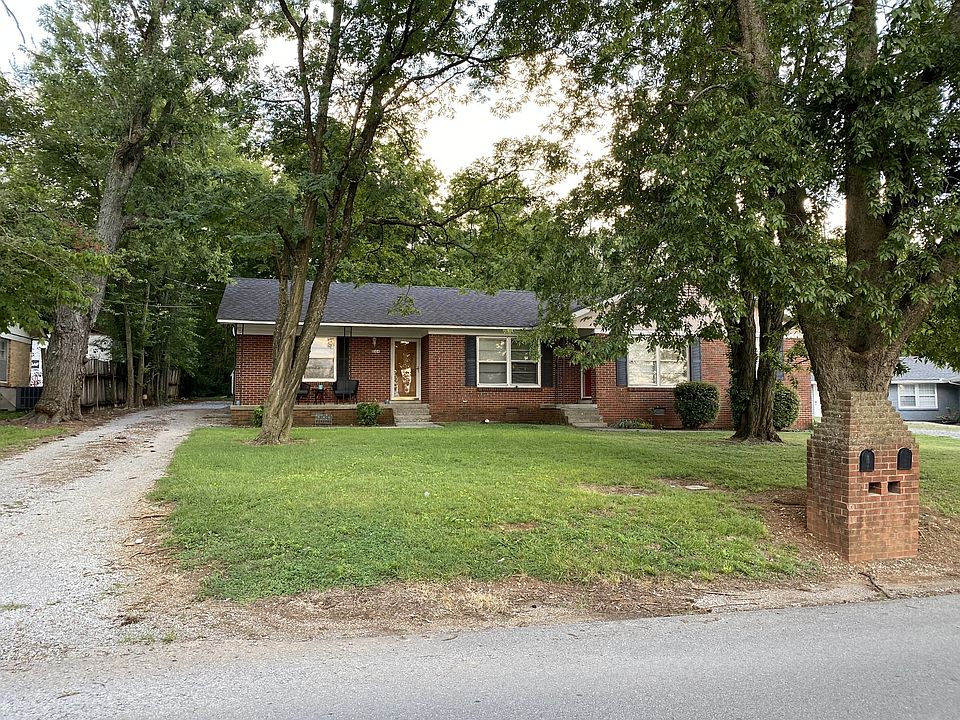 2nd image of 1304-1302 Hamilton Dr