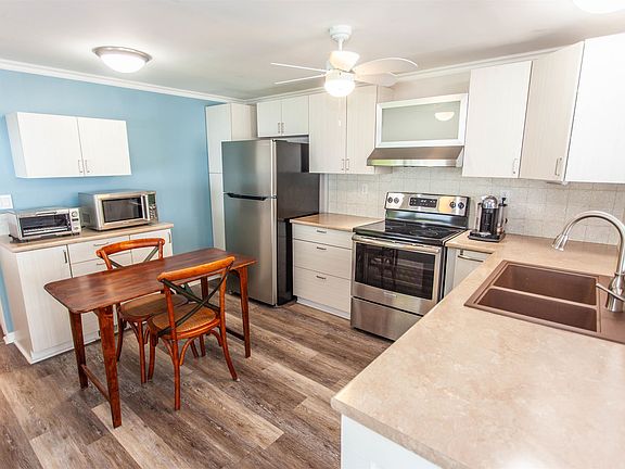 5th image of 1840 160th St #209