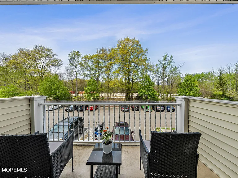 30 Oxford Ct — Photo 26
