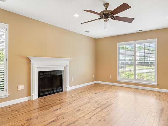 5th image of 1454 Caldwell Ct