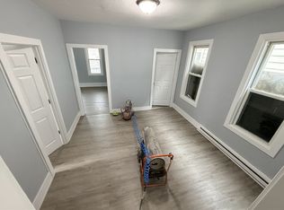 2661 N 35th St #1, Milwaukee, WI 53210