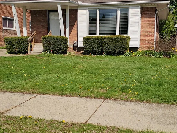 7355 W Frumin Ct, Westland, MI 48185