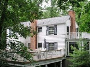 1736 Glenwood Rd, Ann Arbor, MI
