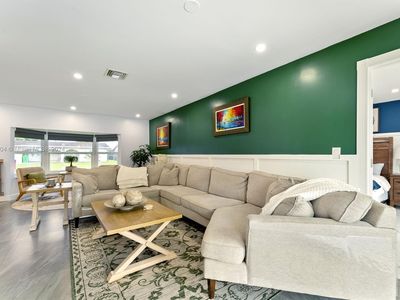 9711 NW 21st Mnr, Sunrise, FL, 33322