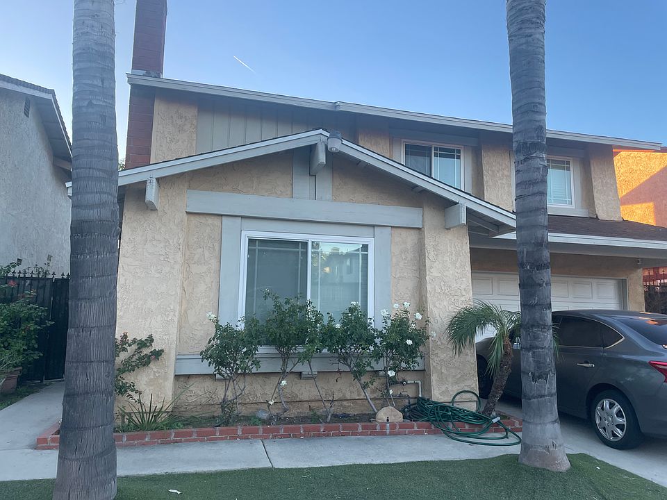 2nd image of 8005 Hanna Ave