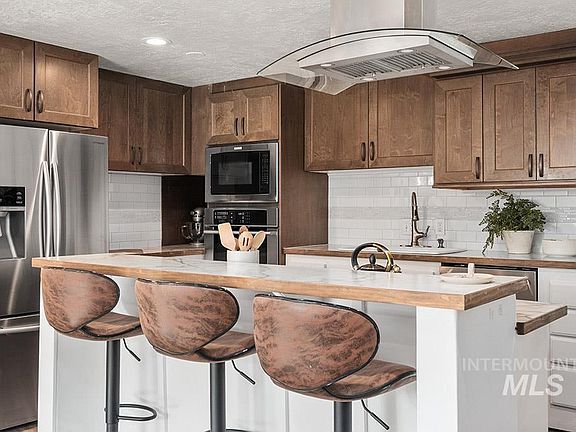 5th image of 4302 W Meriwether Dr