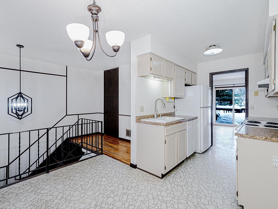 1st image of 7477 142nd Street Ct