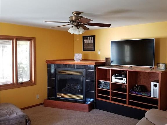 2nd image of 832 Kennebec Ave