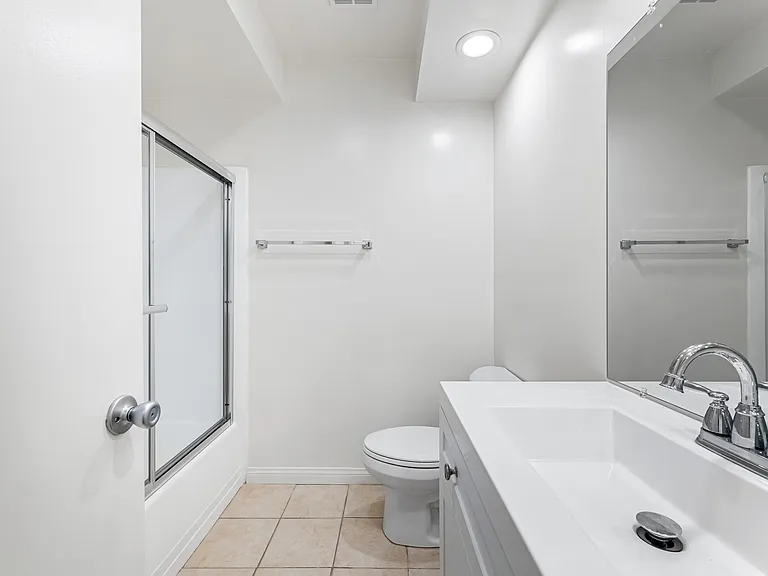Freshly updated bath with tub/shower combo