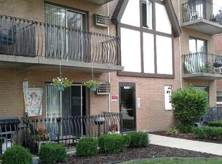 10548 S Central Ave, Chicago Ridge, IL 60415