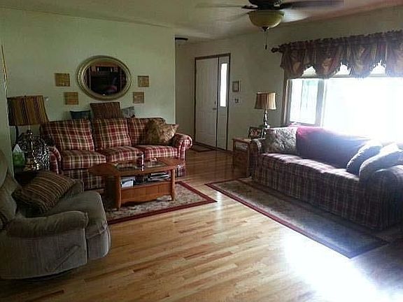 2nd image of 2229 N 27th St