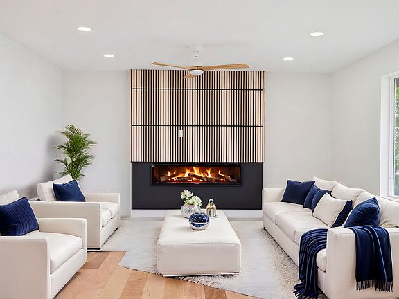 2nd image of 1754 California Ave