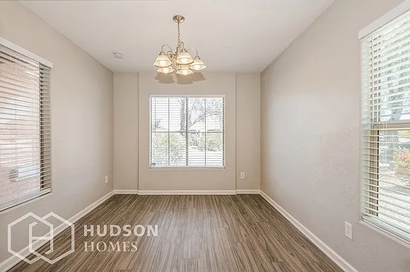 1535 W Nancy Ln — Photo 9