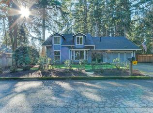 4830 SW Dawn St, Lake Oswego, OR 97035
